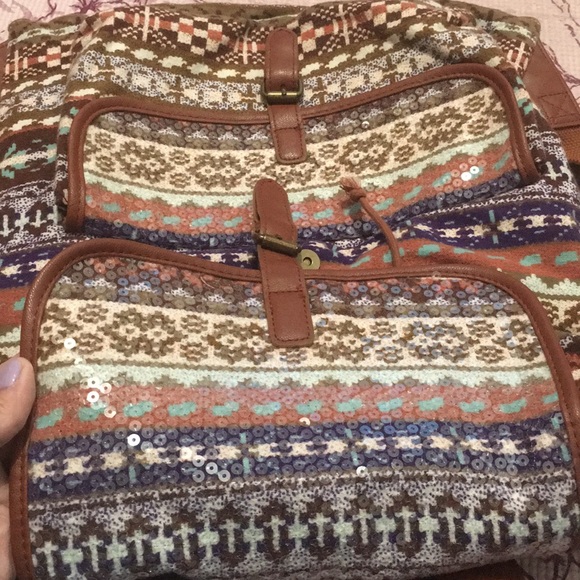 Aztec Sequenced Backpack - Picture 5 of 8